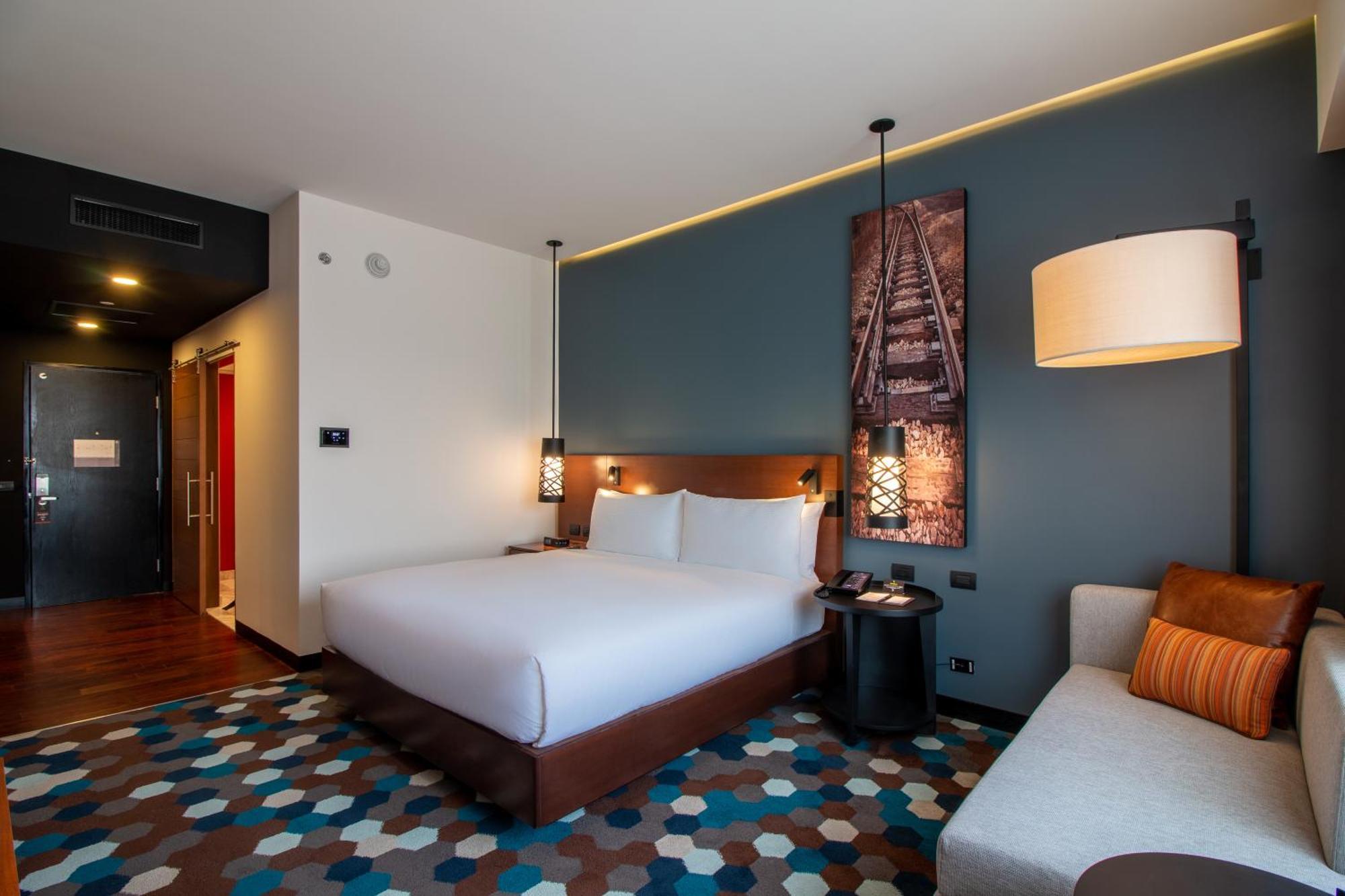 Doubletree By Hilton Celaya Celaya  Ngoại thất bức ảnh