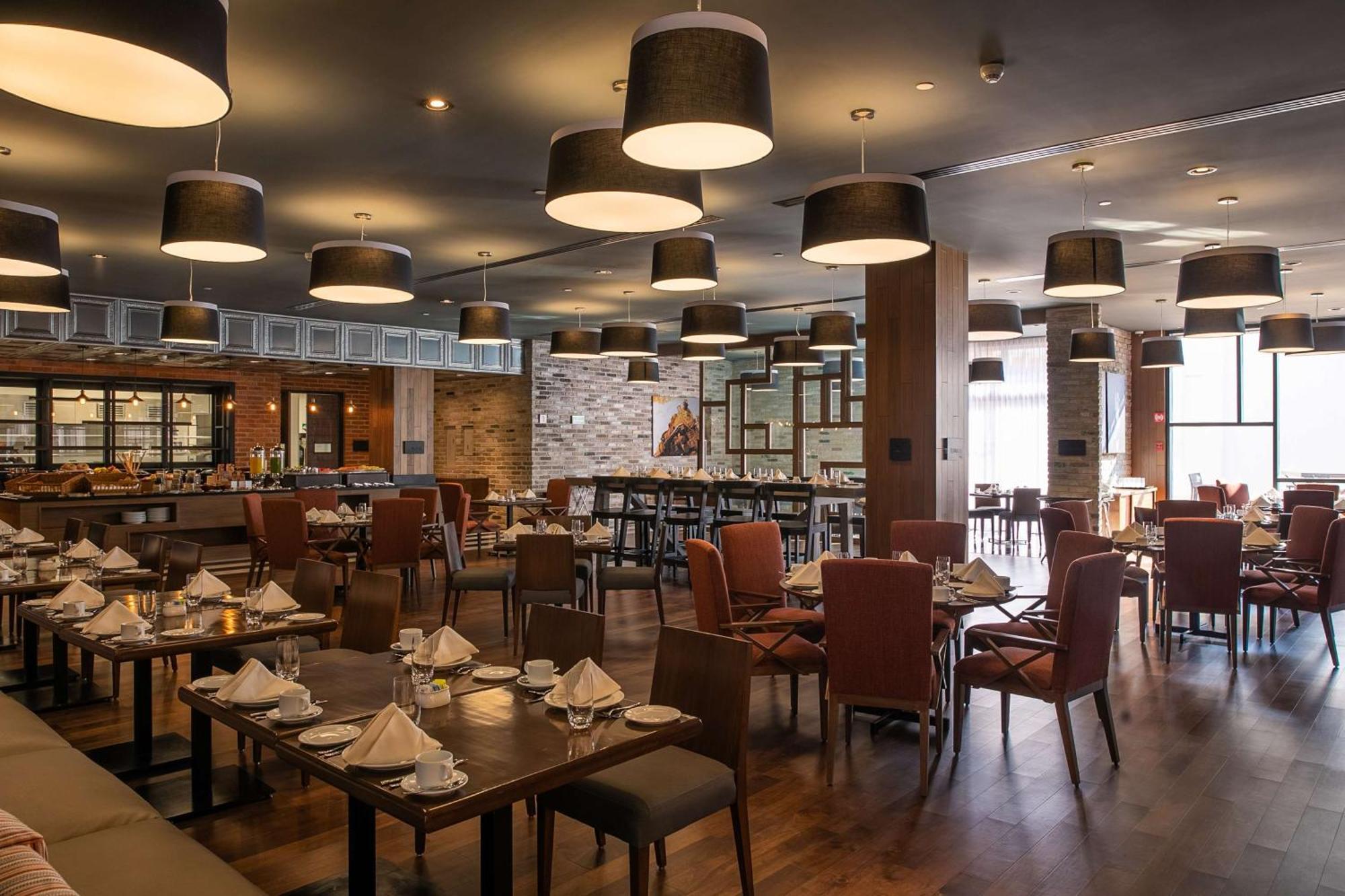 Doubletree By Hilton Celaya Celaya  Ngoại thất bức ảnh