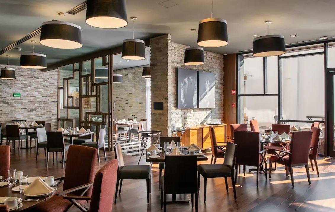 Doubletree By Hilton Celaya Celaya  Ngoại thất bức ảnh